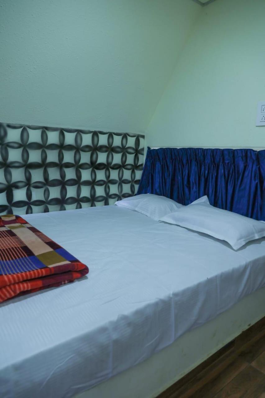Rock Campers Hotel And Resort Chillithodu Εξωτερικό φωτογραφία